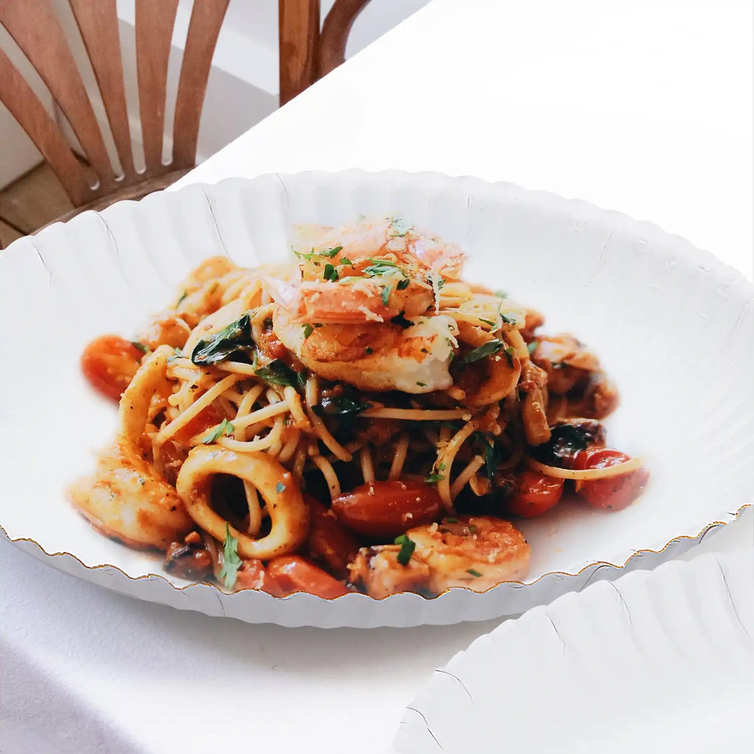 Pappteller (FSC Mix) weiß tief