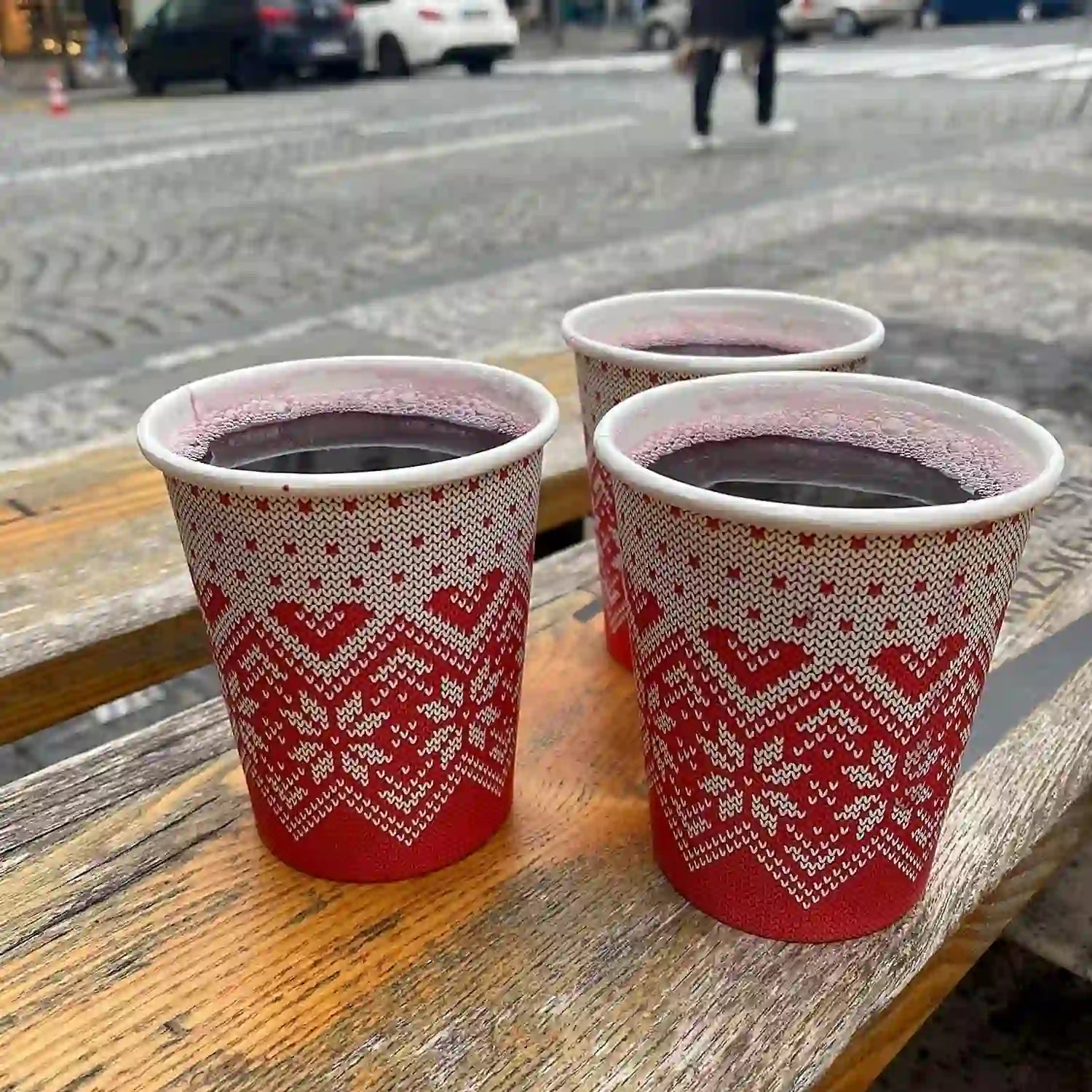 Pappbecher (PAP/PE) Wintersaison